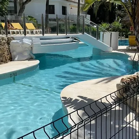 Elviria Luxury Nyaraló *